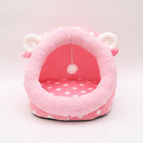 Christmas Edition – Cozy Indoor Cat Tent Bed